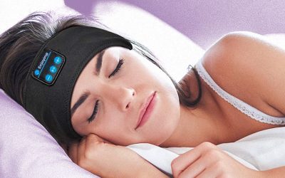 Porter un casque anti-bruit pour dormir