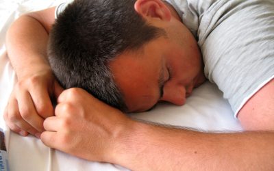 Comment dormir sans ronfler : 25 techniques infaillibles