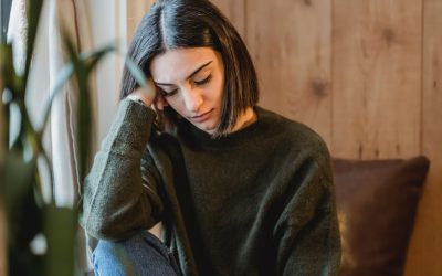 Dormir assis : 3 bienfaits mais des dangers